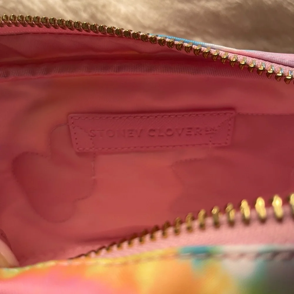 BRAND NEW - Stoney Clover Custom Tie Dye Small Pouch - Picture 3 of 6